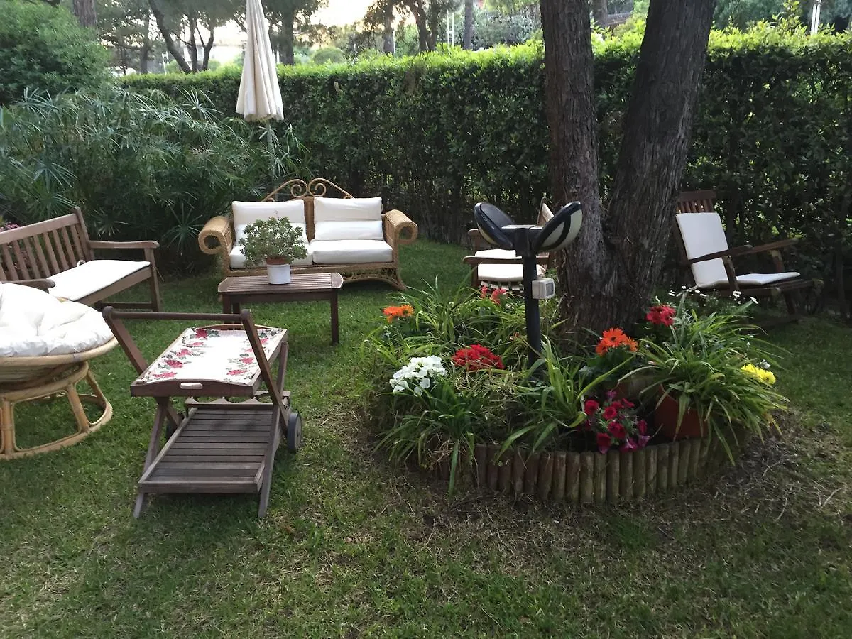 GIARDINO monovano Appartamento Catania Italia